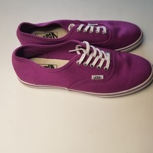 Vans Sneaker Fushia Size 7.5